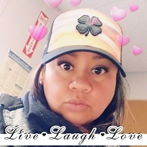 Meet your Posher, Ida